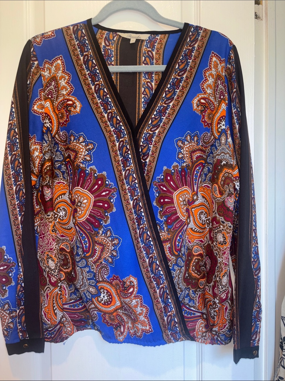 PEACOCK BRAND FROM THE UK BROWN AND BLUE MAROON ORANGE PAISLEY DESIGN WRAP STYLE